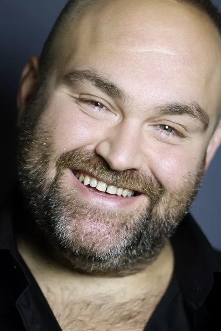 et billede af Serhan Ernak