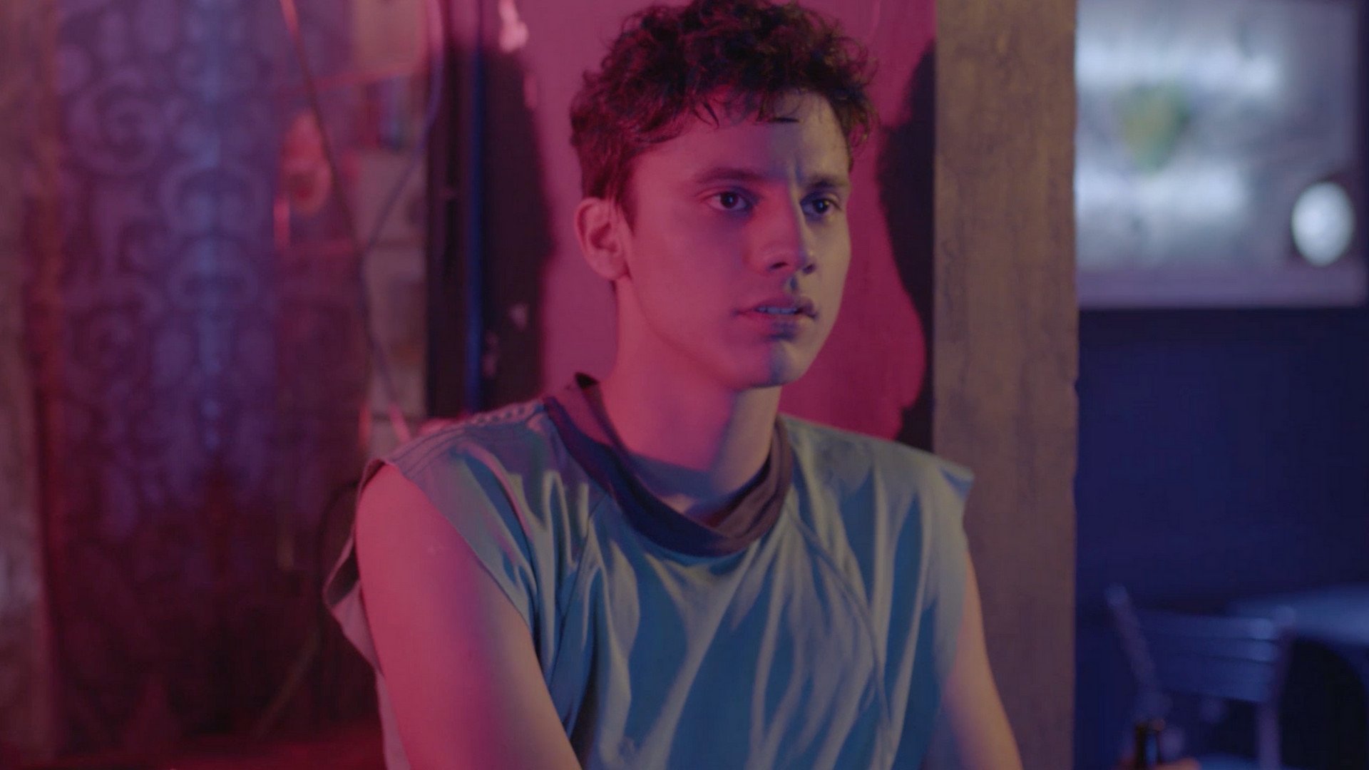 Paradise Hotel (2019)