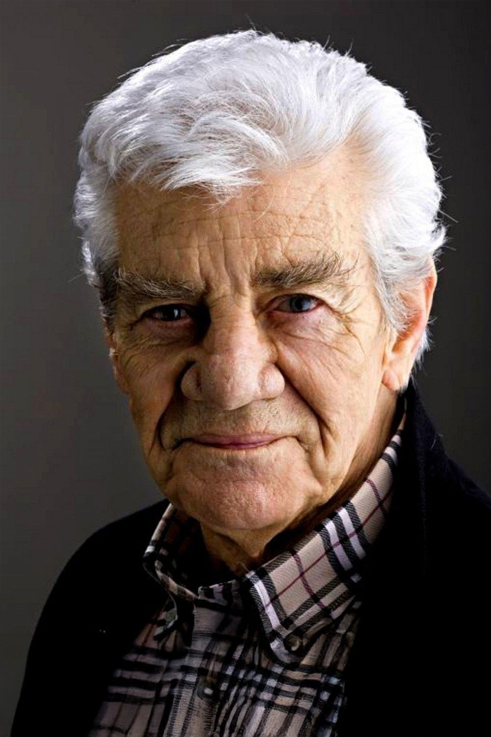 et billede af Ekrem Bora