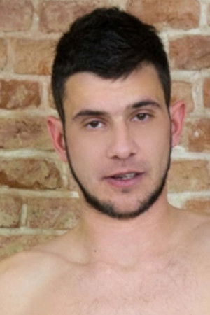 et billede af Mitchell Jones