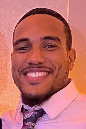 et billede af Isaiah Wise