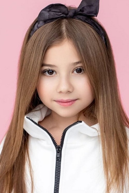 Милана Хаметова's picture in the cast