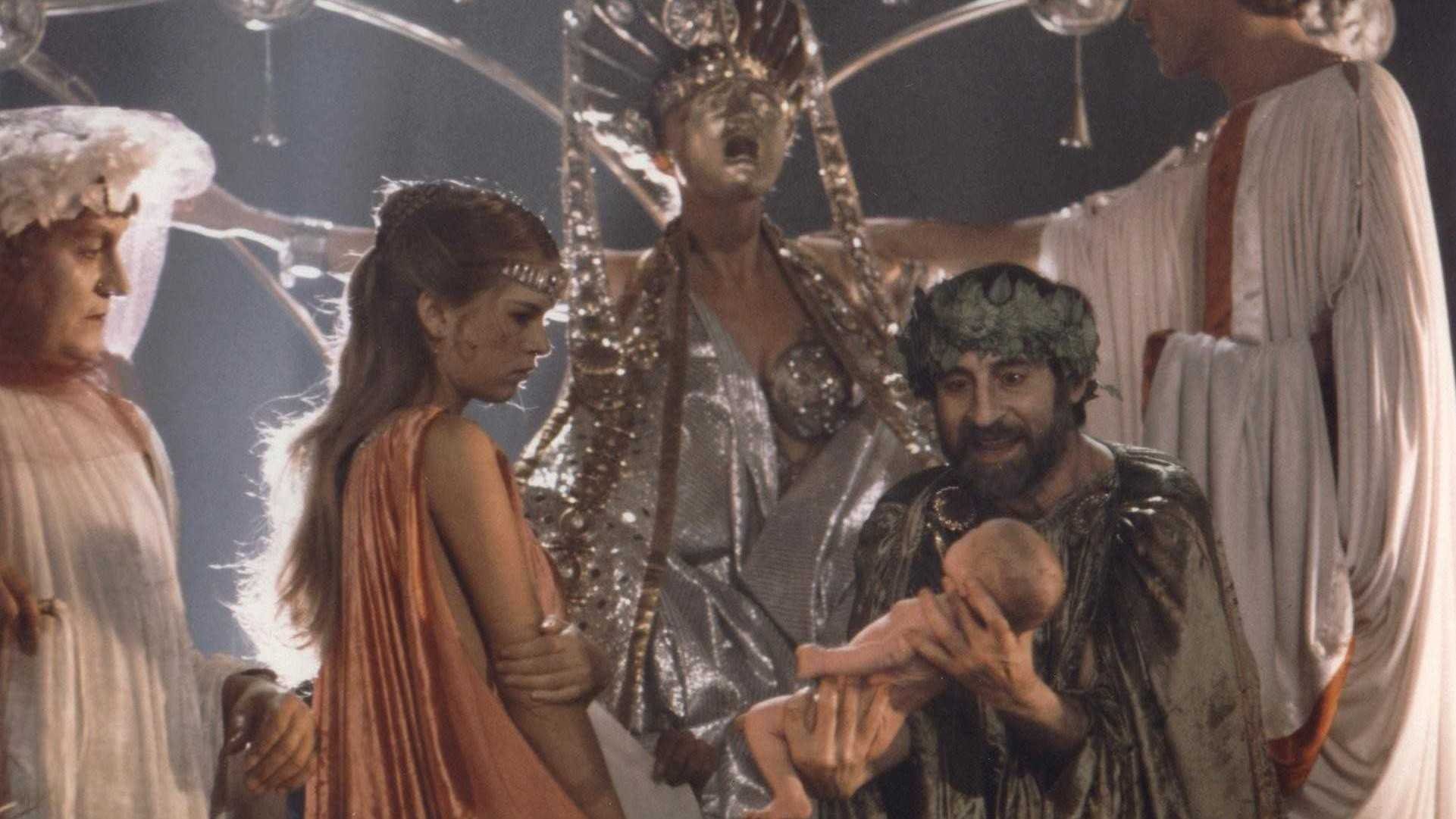 Image du film Caligula 8xa28bh9ygggiwchzoycako0v3zjpg