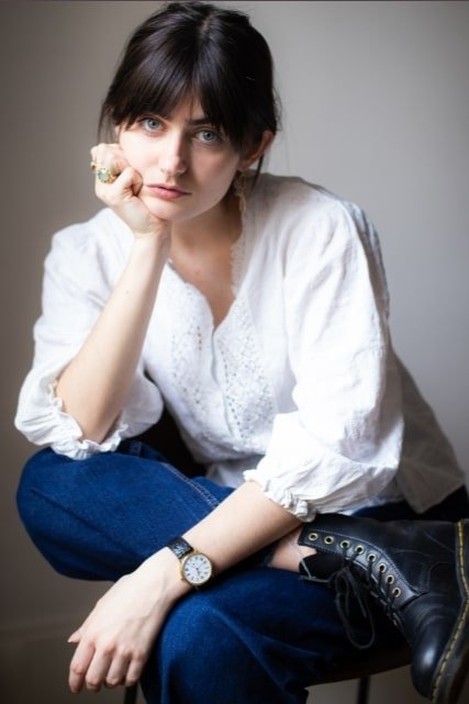 et billede af Marguerite Dedeyan