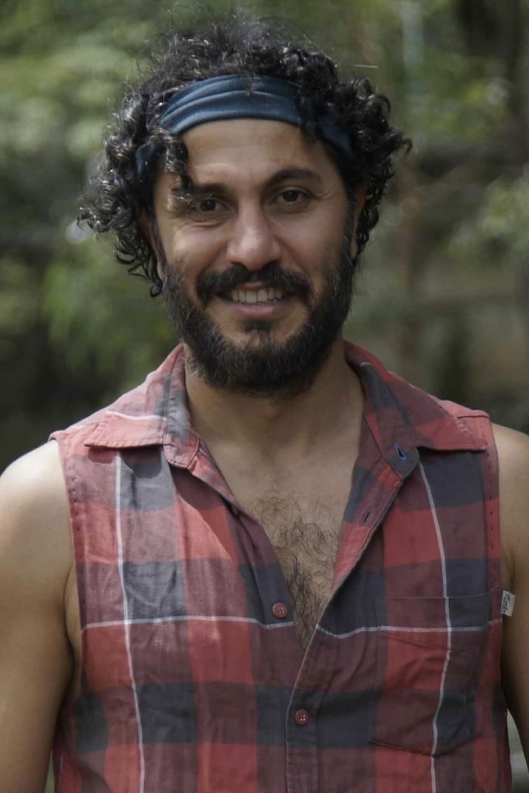 et billede af Ara Raad