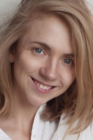 et billede af Alina Khodzhevanova