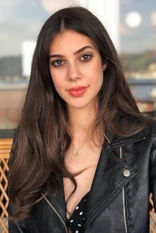 et billede af Deren Talu