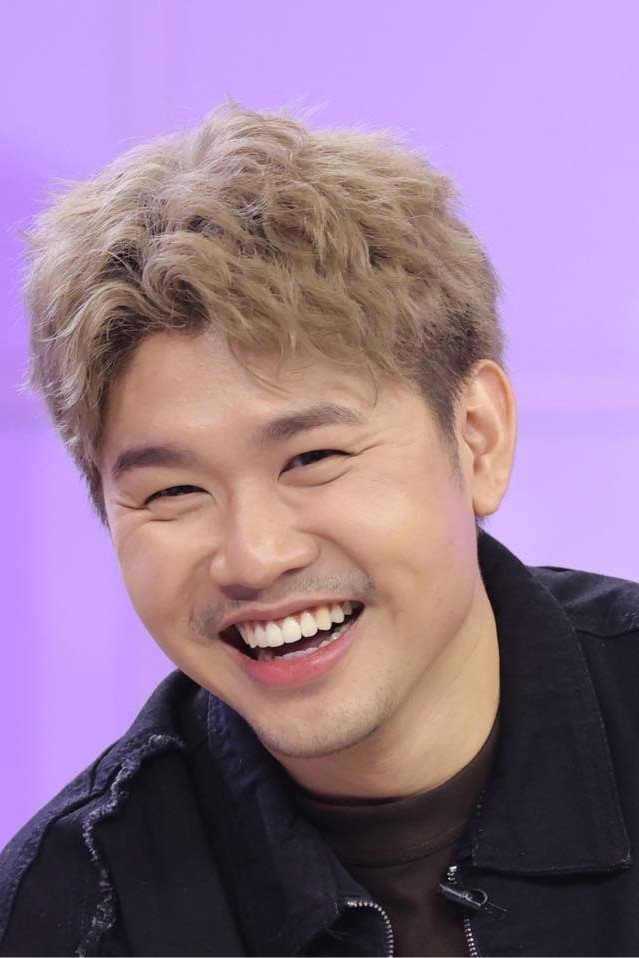 Quốc Khánh's picture in the cast