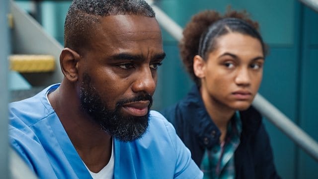 Casualty Staffel 33 :Folge 8 