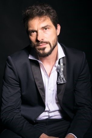 et billede af Toni Salgado