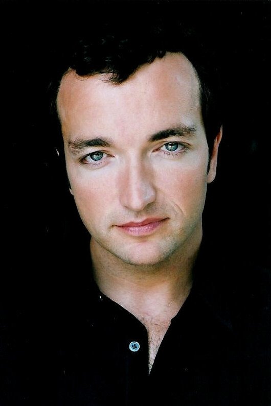 et billede af Christopher Shea