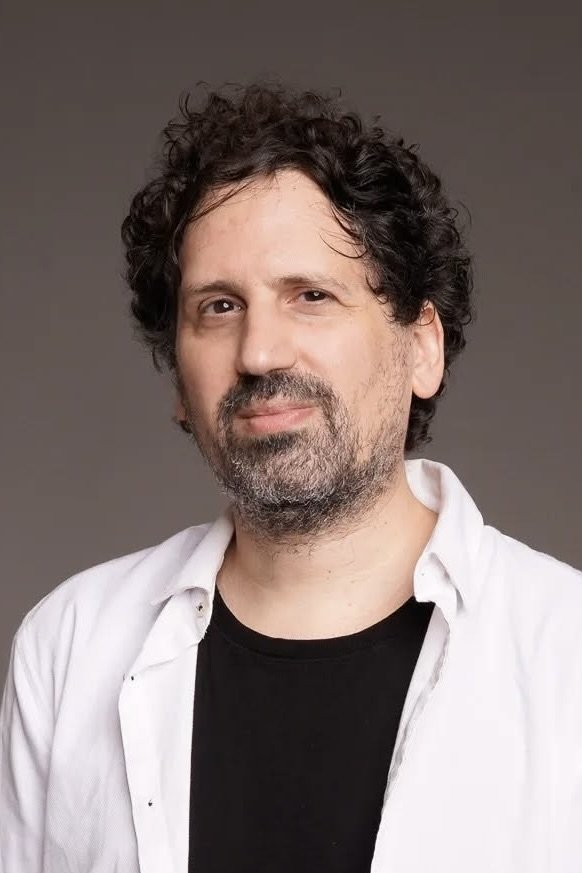 et billede af Leo Bromberg