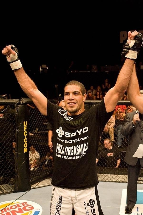Thales Leites