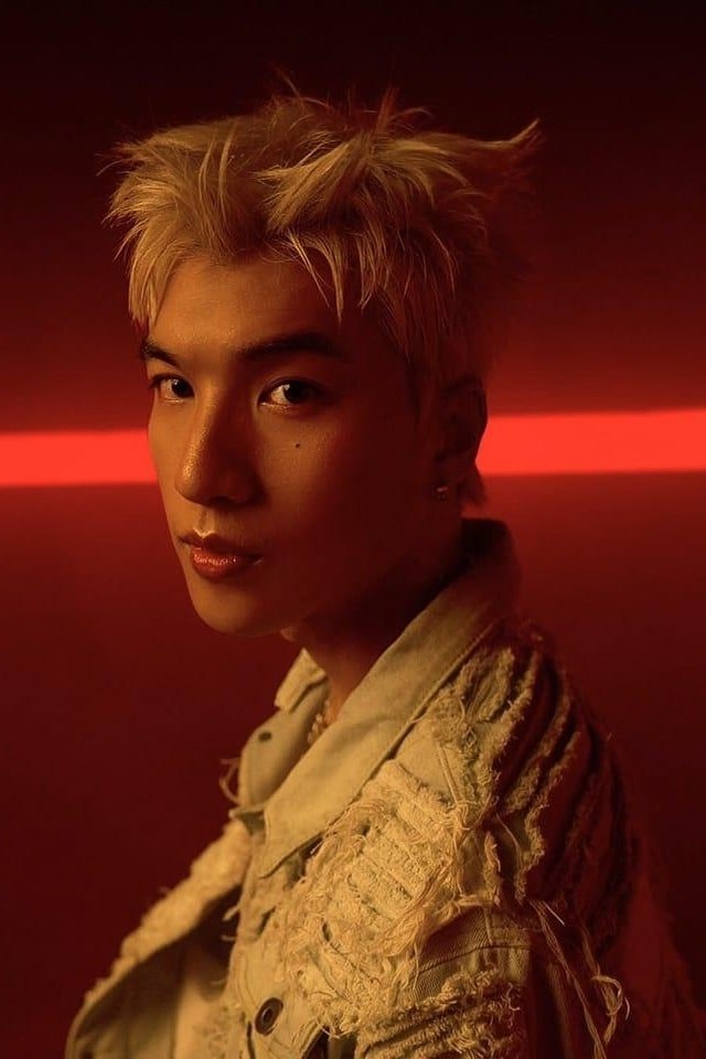 HIEUTHUHAI's picture in the cast