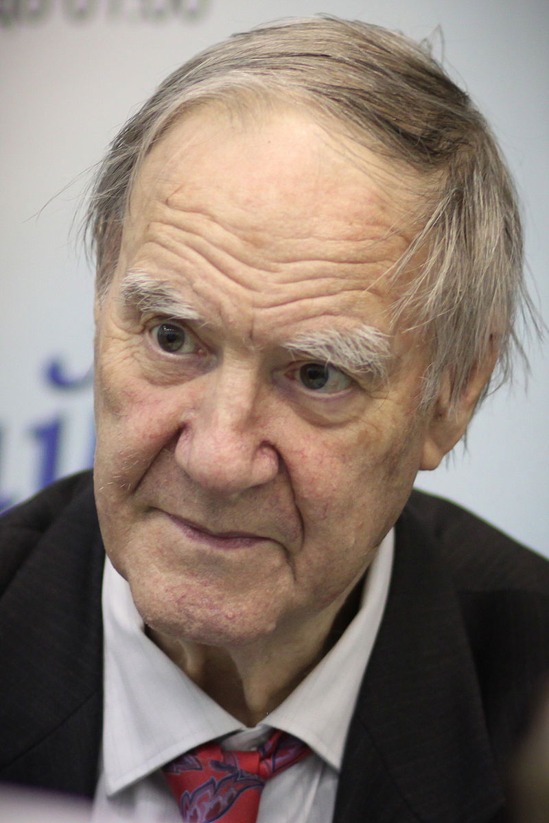 et billede af Sergey Kapitsa