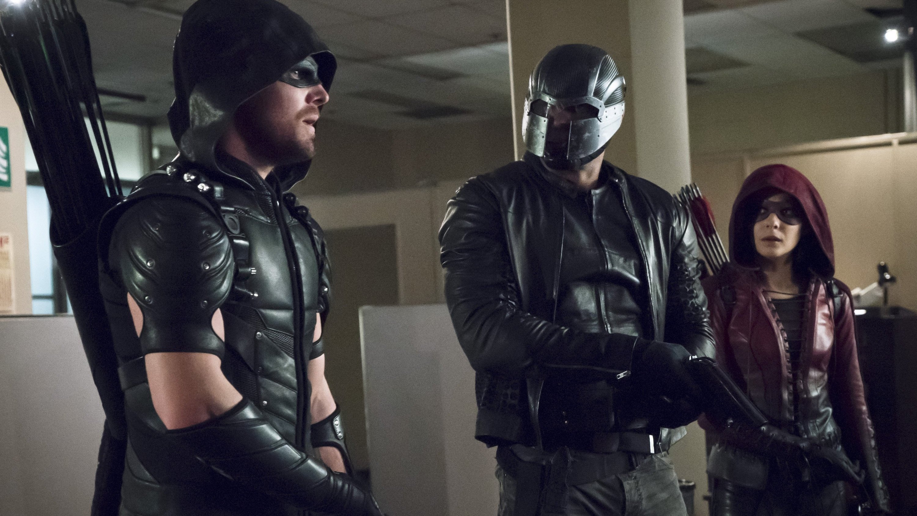 Arrow Season 4 :Episode 14  Code of Silence