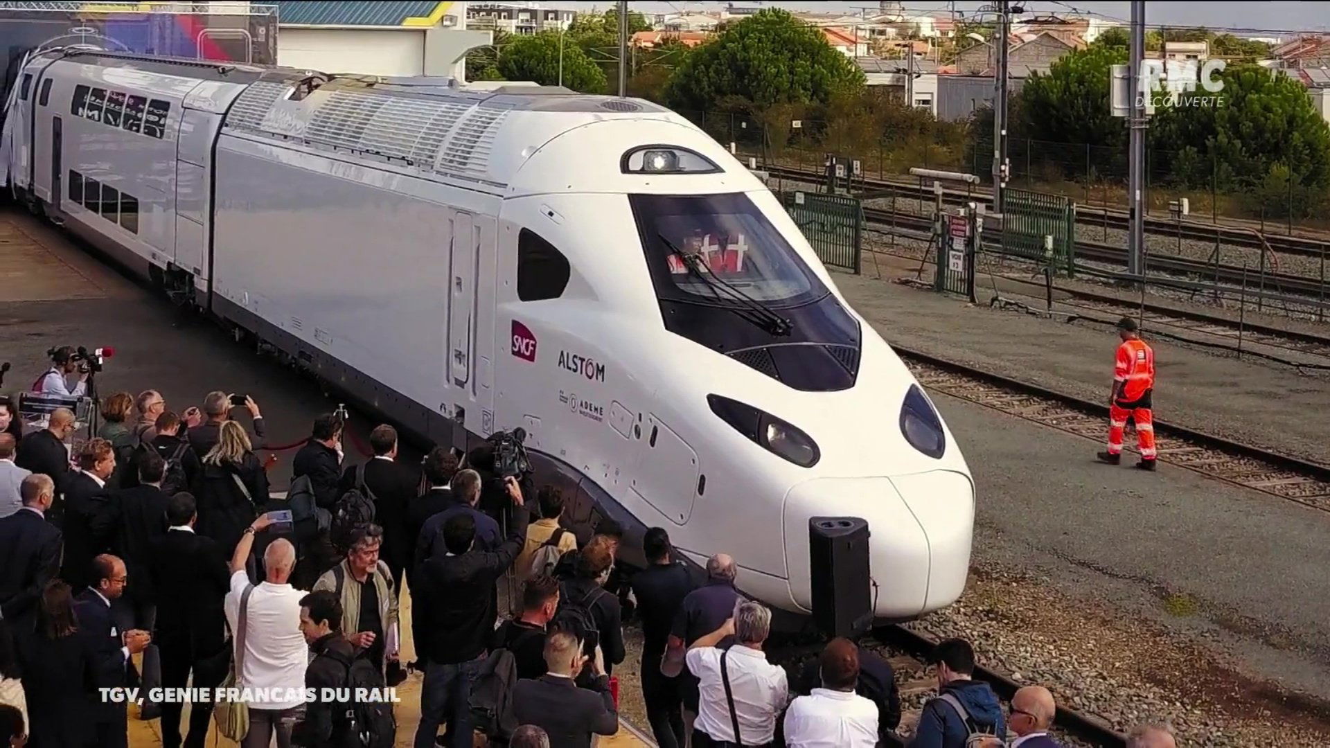 TGV, génie français du rail (2022)