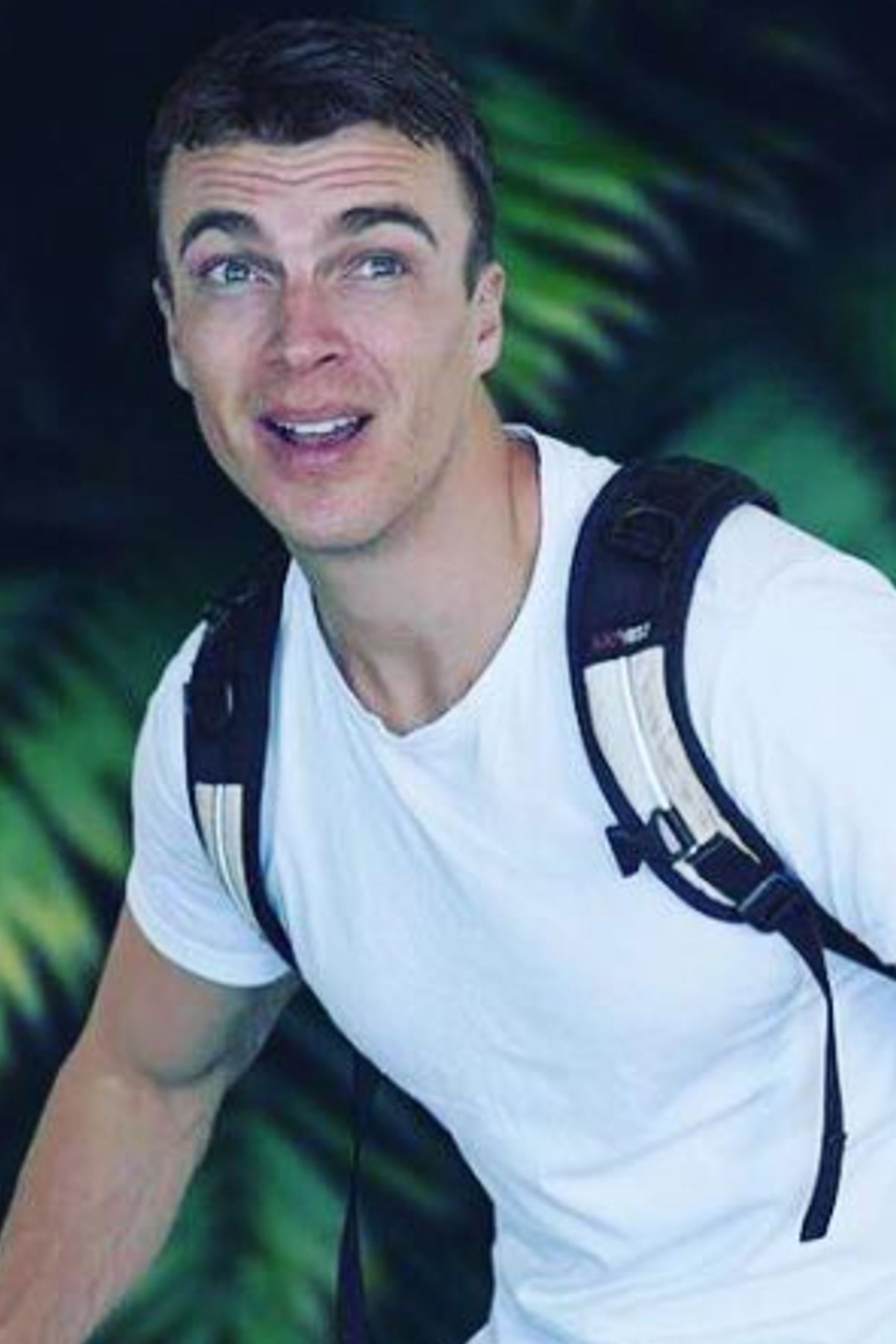 et billede af Elliot Loney