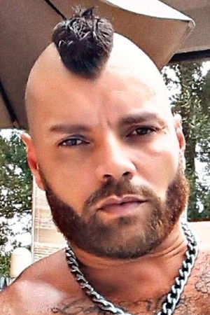 et billede af Alejandro Avila