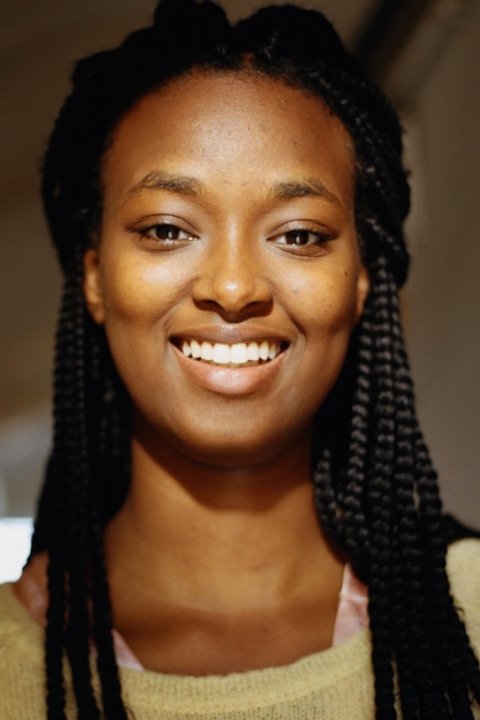 et billede af Alison Valence