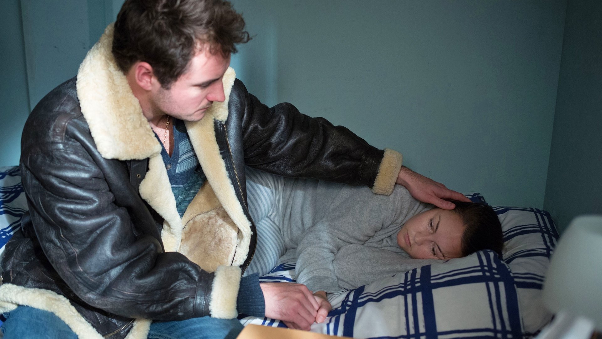 EastEnders 32x16