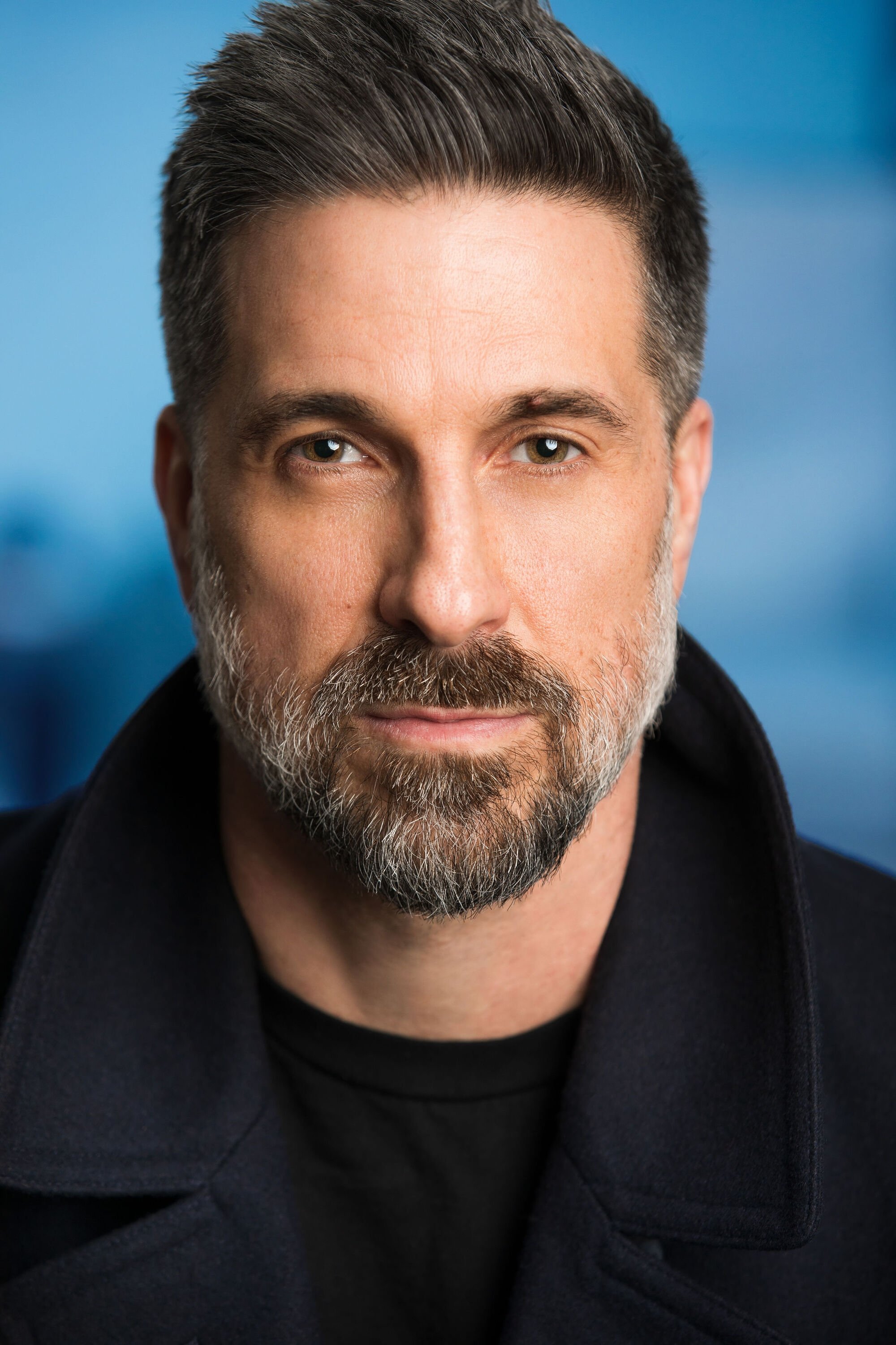 et billede af Conrad Whitaker