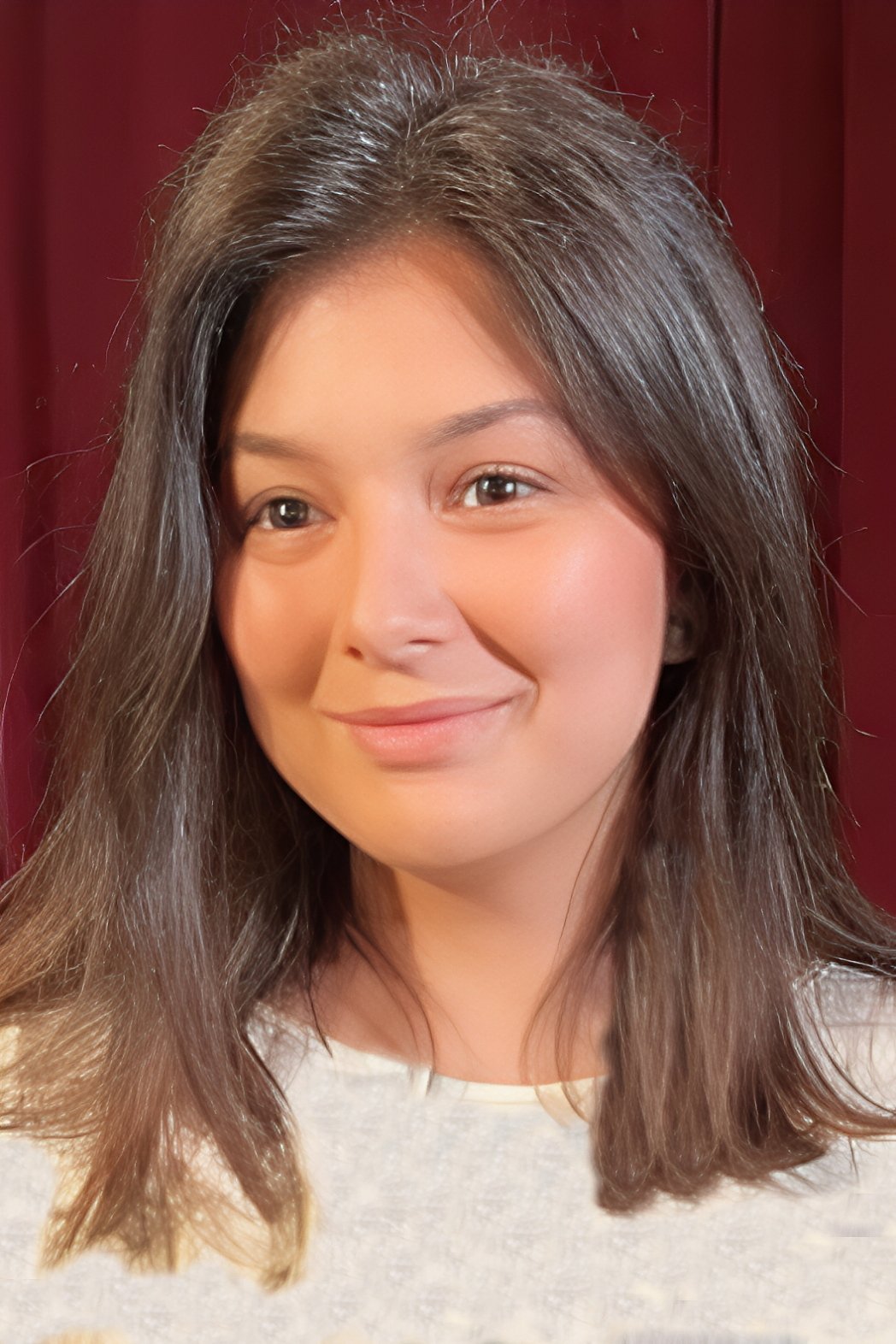Maria Popovici as Patricia