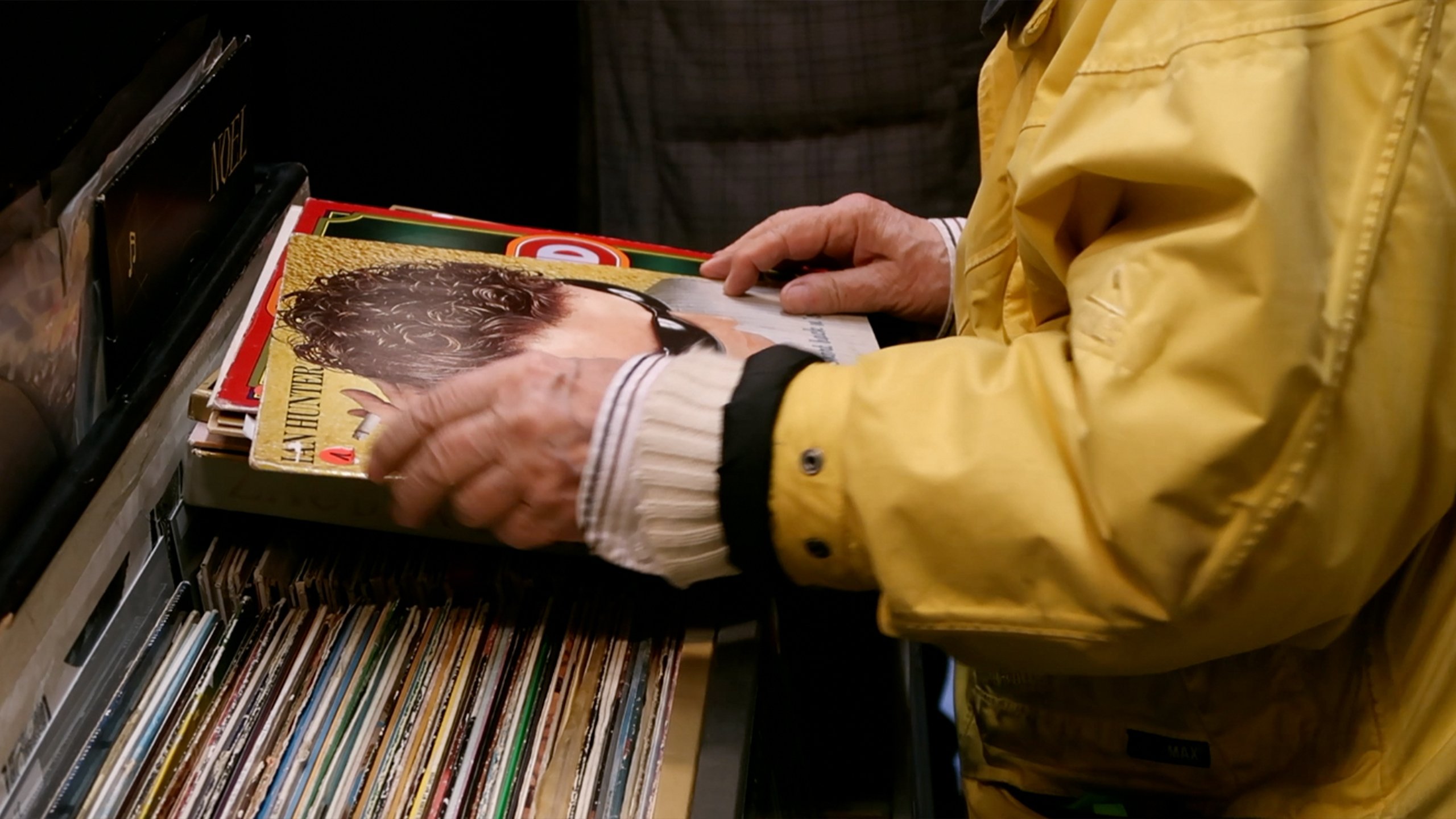Alt & Neu: Life Inside A Scene