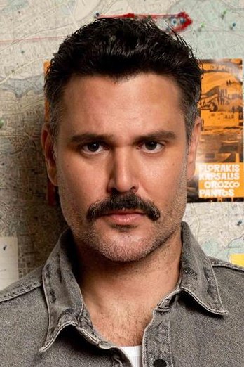 et billede af Michalis Leventogiannis