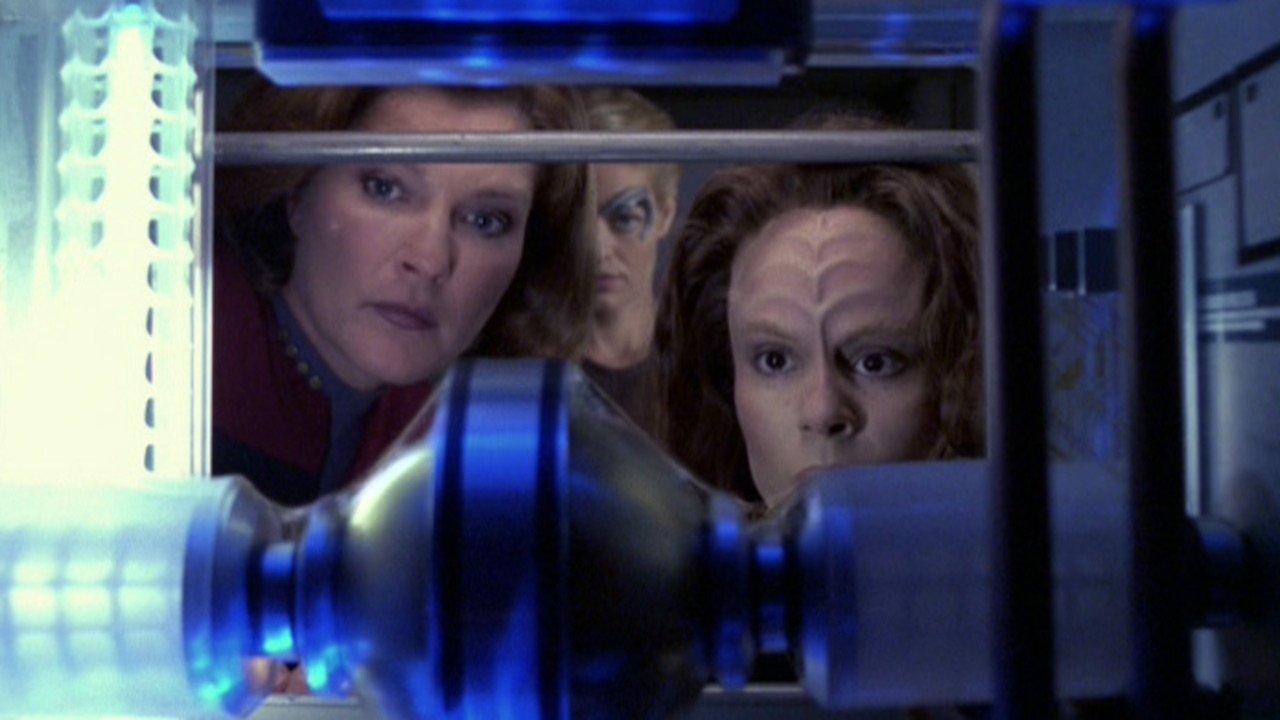 Star Trek : Voyager 6x9
