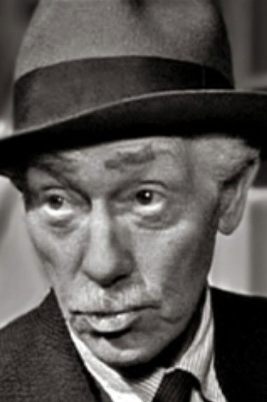 et billede af Jean Croué