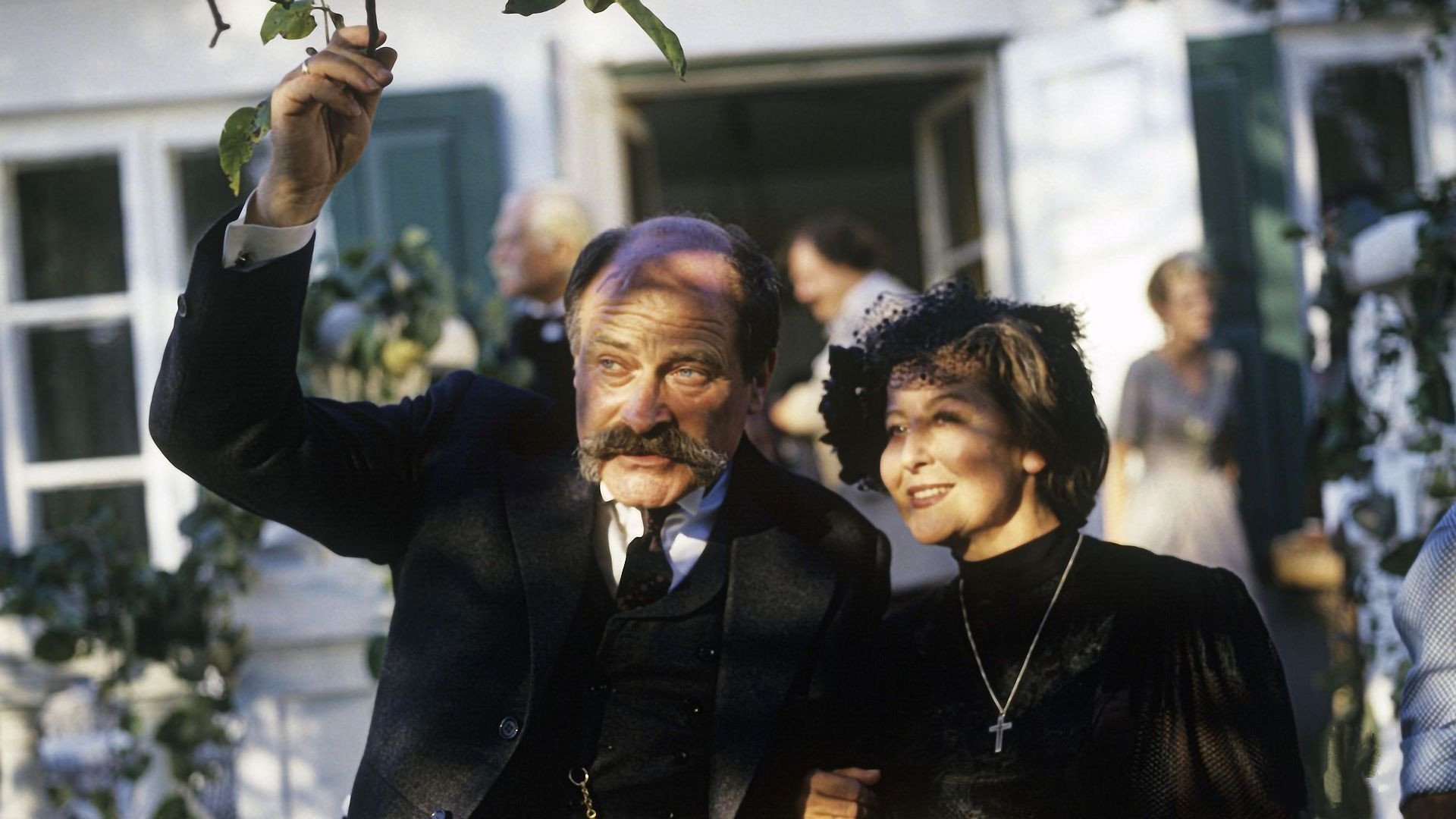 Zubożała Rodzina Szlachecka Z Powieści Nad Niemnem Nad Niemnem (1987) - AZ Movies
