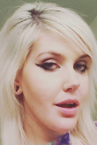 et billede af Ada Bomb