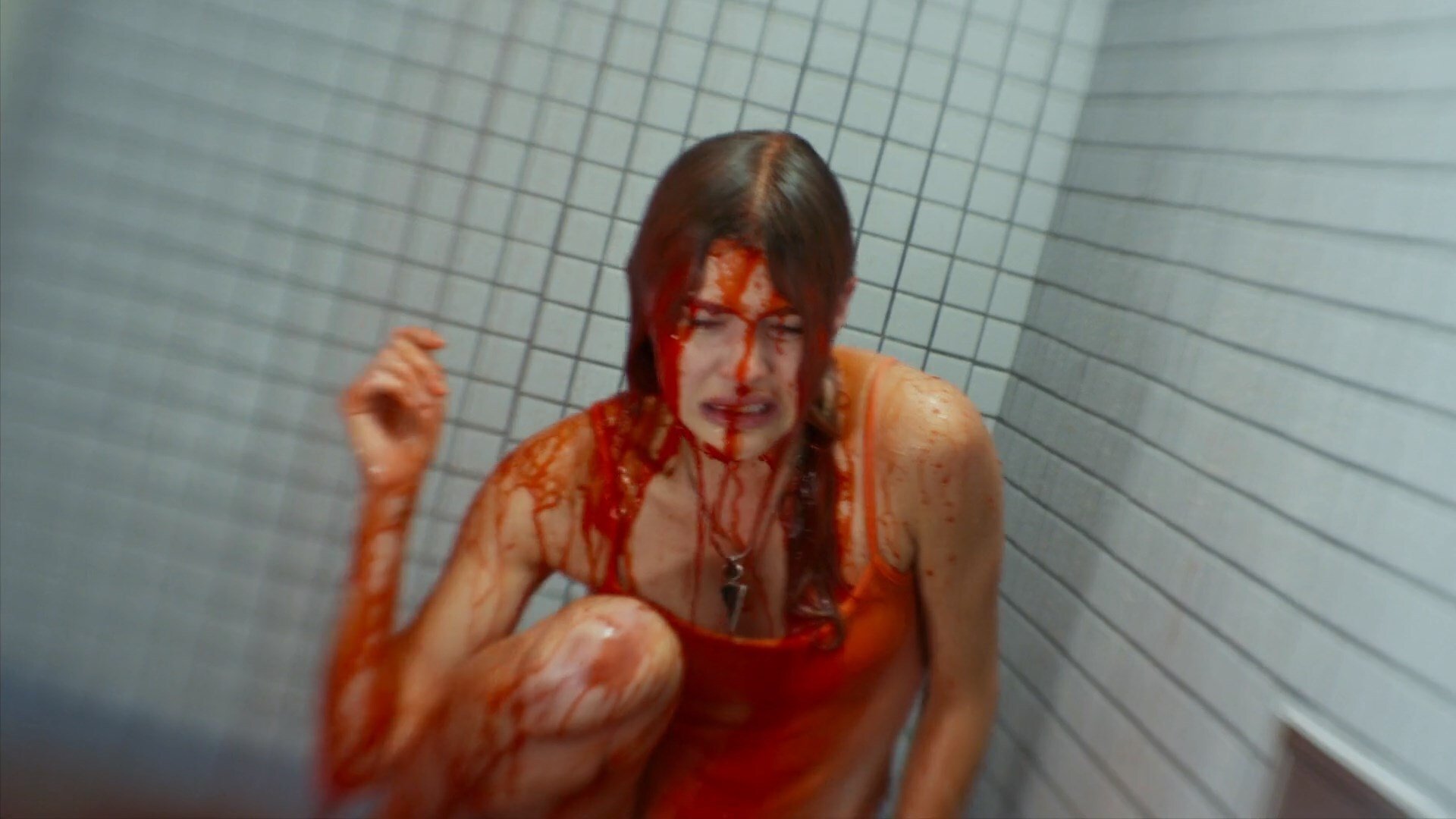 Embrace of the Vampire (2013)