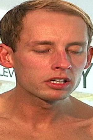 et billede af Adam Blake