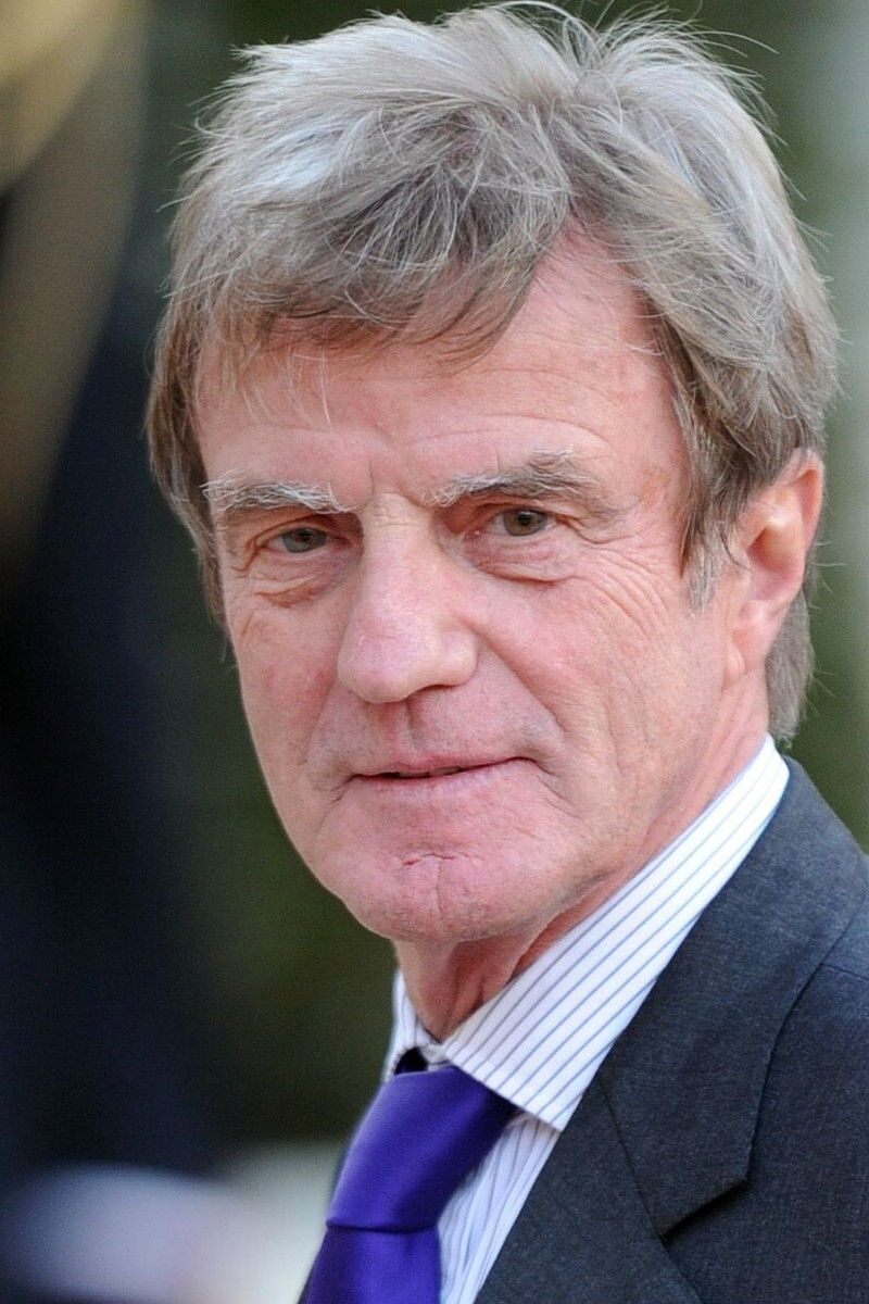et billede af Bernard Kouchner