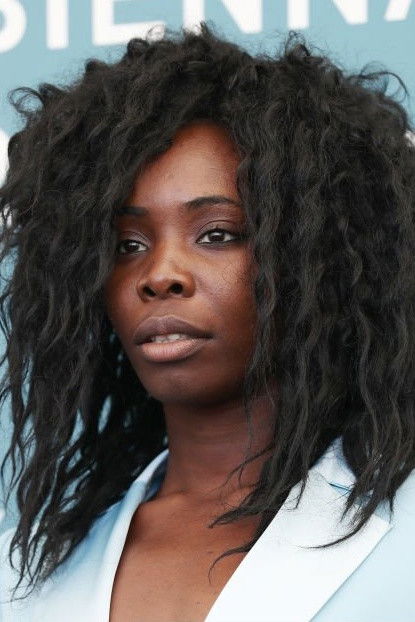 et billede af Lola Bello Durojaiye