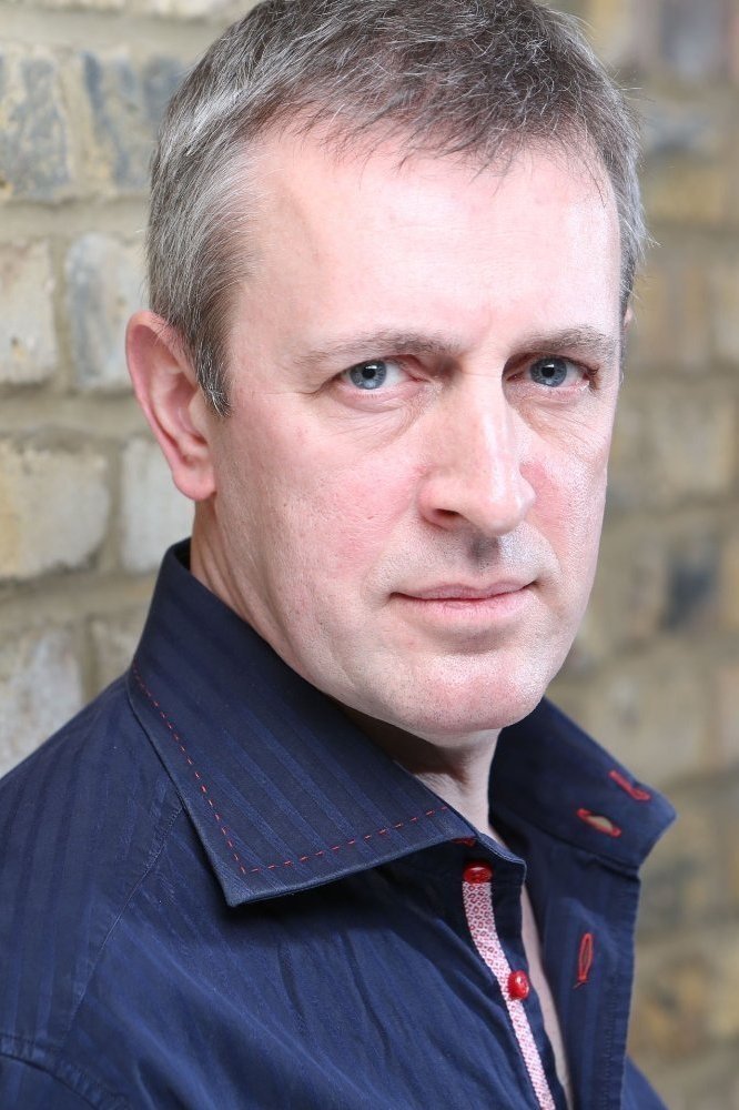 et billede af Adam Templar