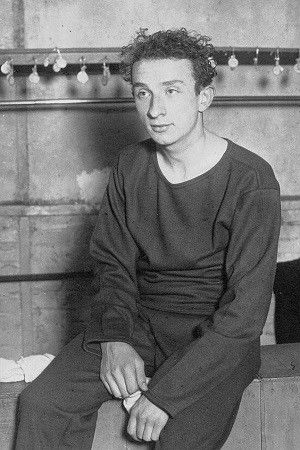 et billede af Jean Taris