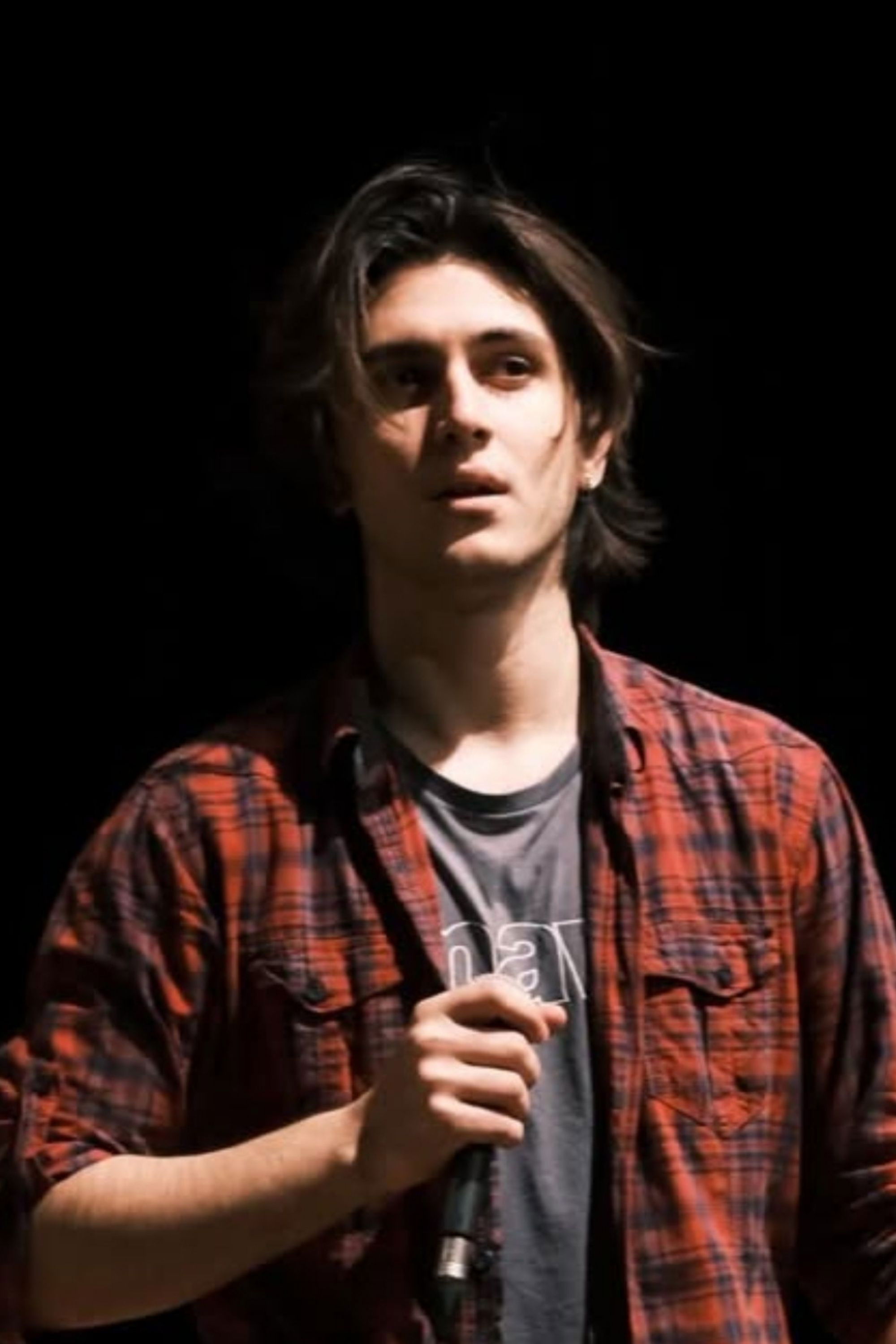 et billede af Arben Özgeçer