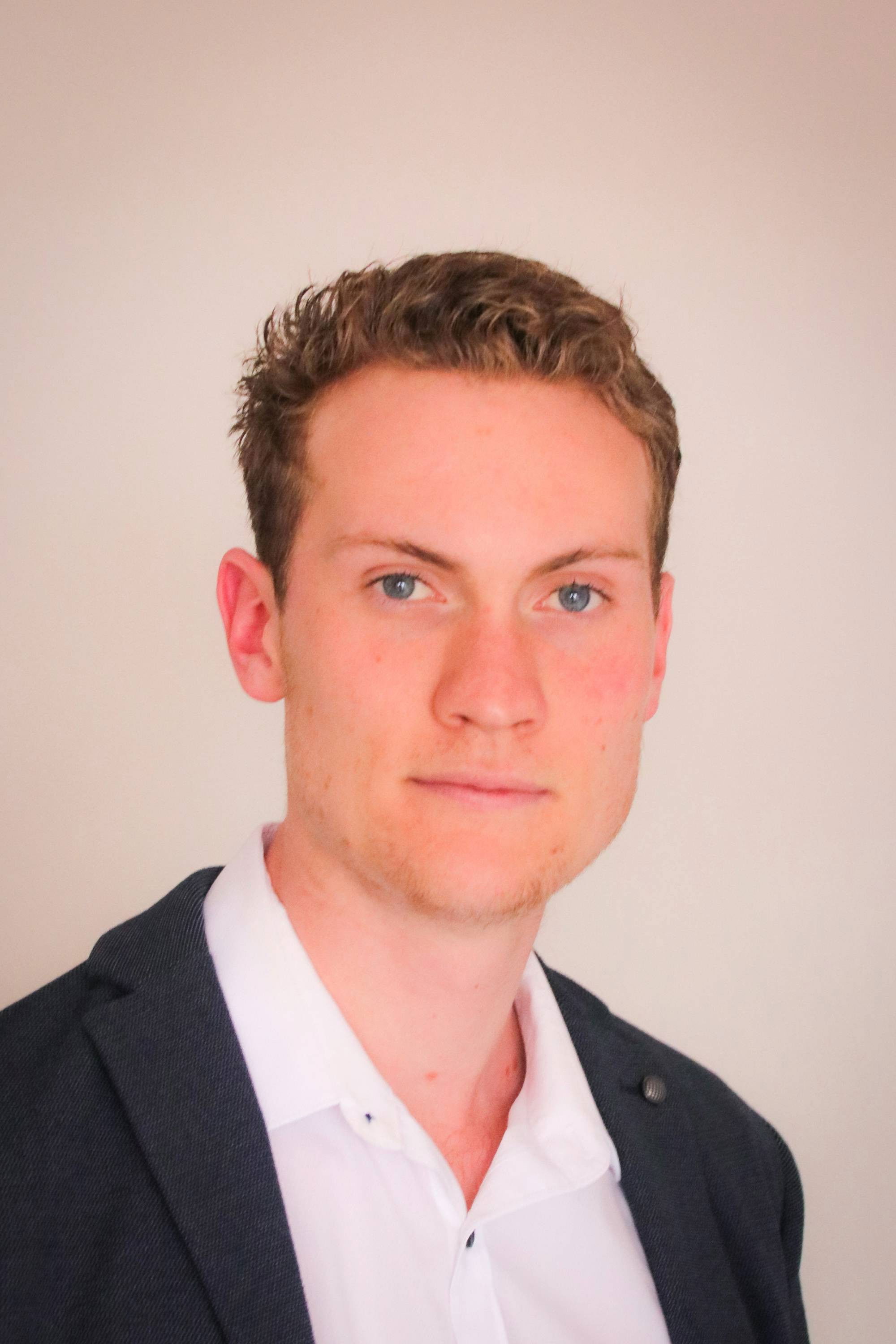 et billede af Adam Osgarby