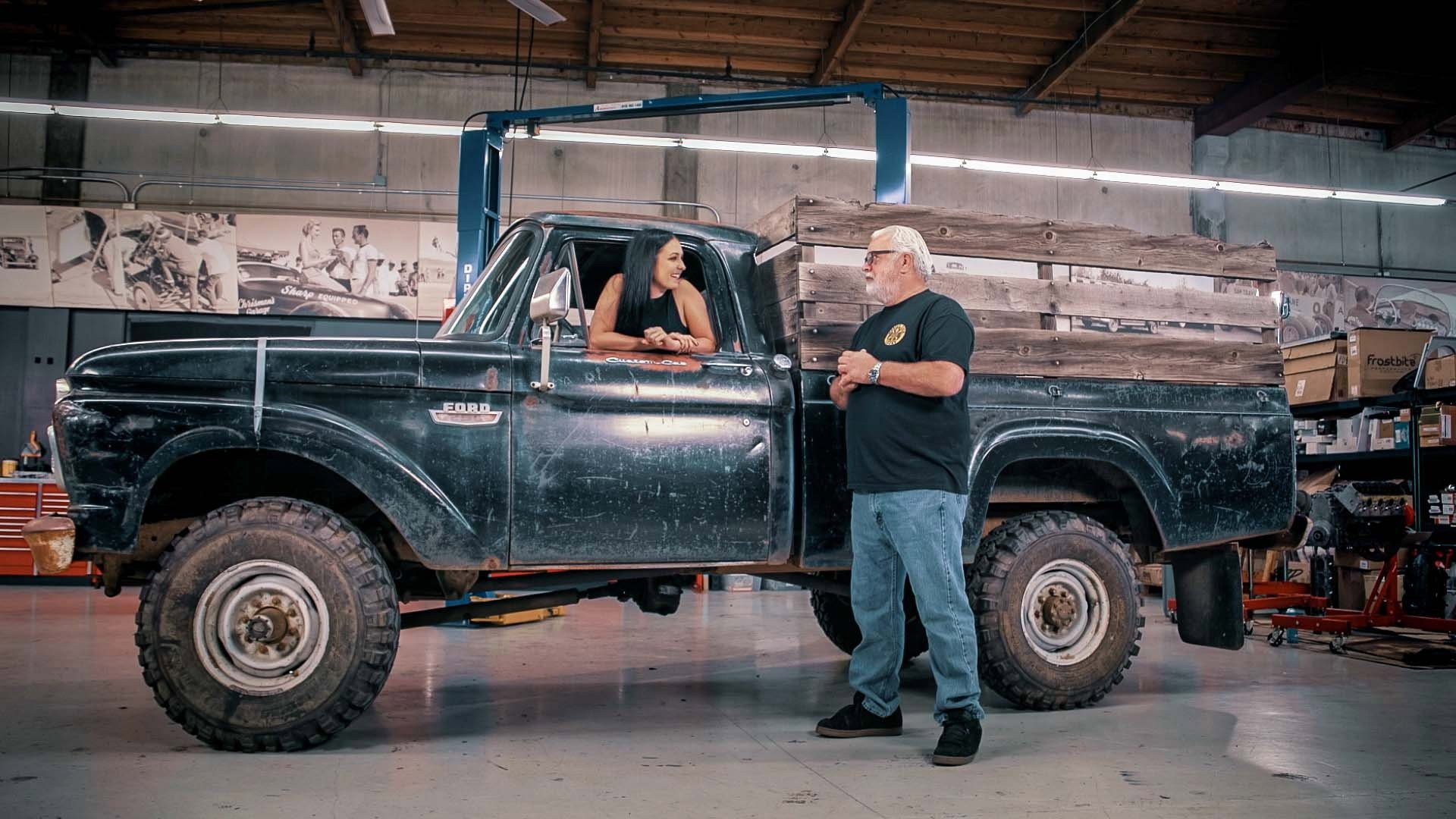 Hot Rod Garage S10E11 backdrop
