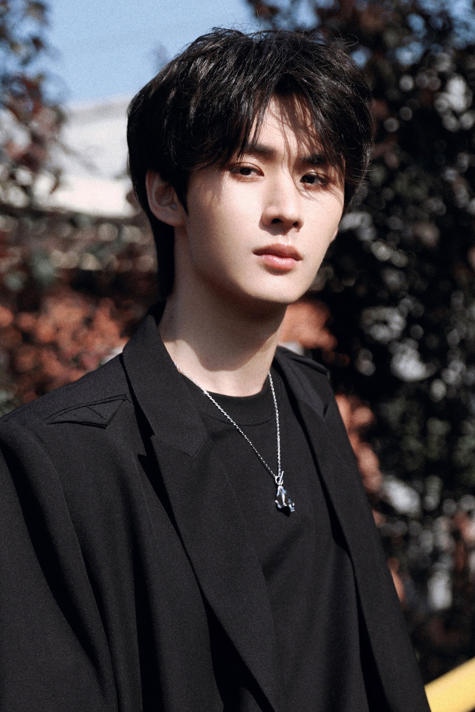 et billede af Zheng Yibin