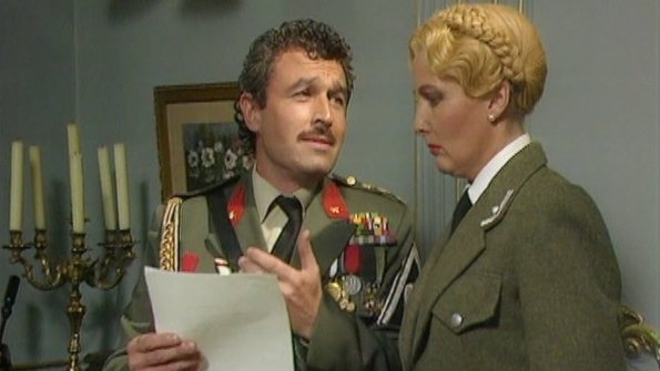 'Allo 'Allo! Season 6 :Episode 1  Desperate Doings in the Graveyard