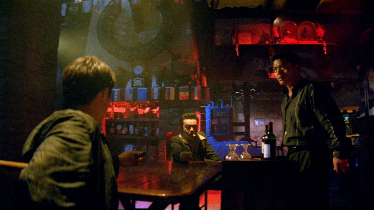 A Hero Never Dies (1998)