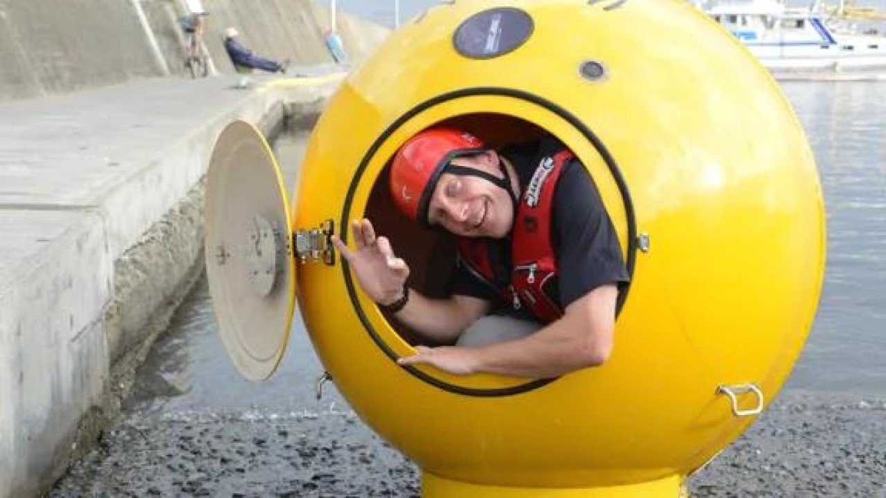 Thumbnail for Tsunami Season 1 Episode 4