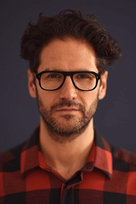 et billede af Mauricio T. Valle