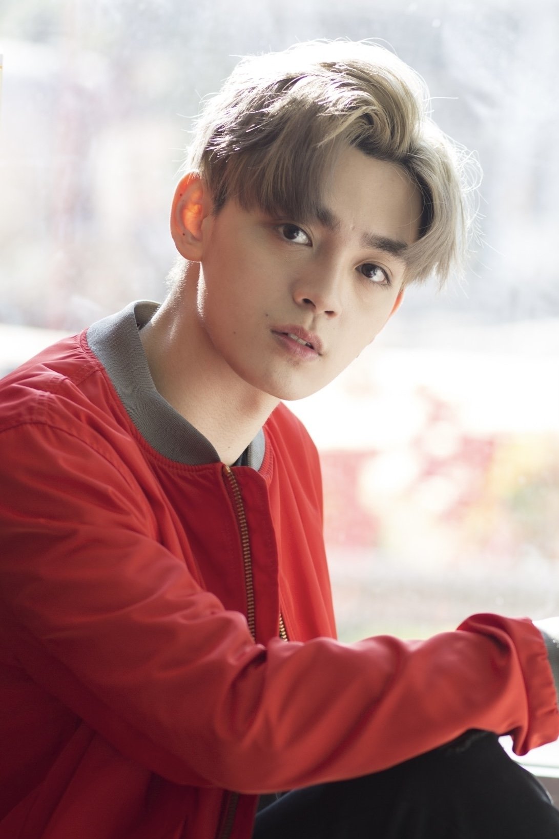 et billede af George Au