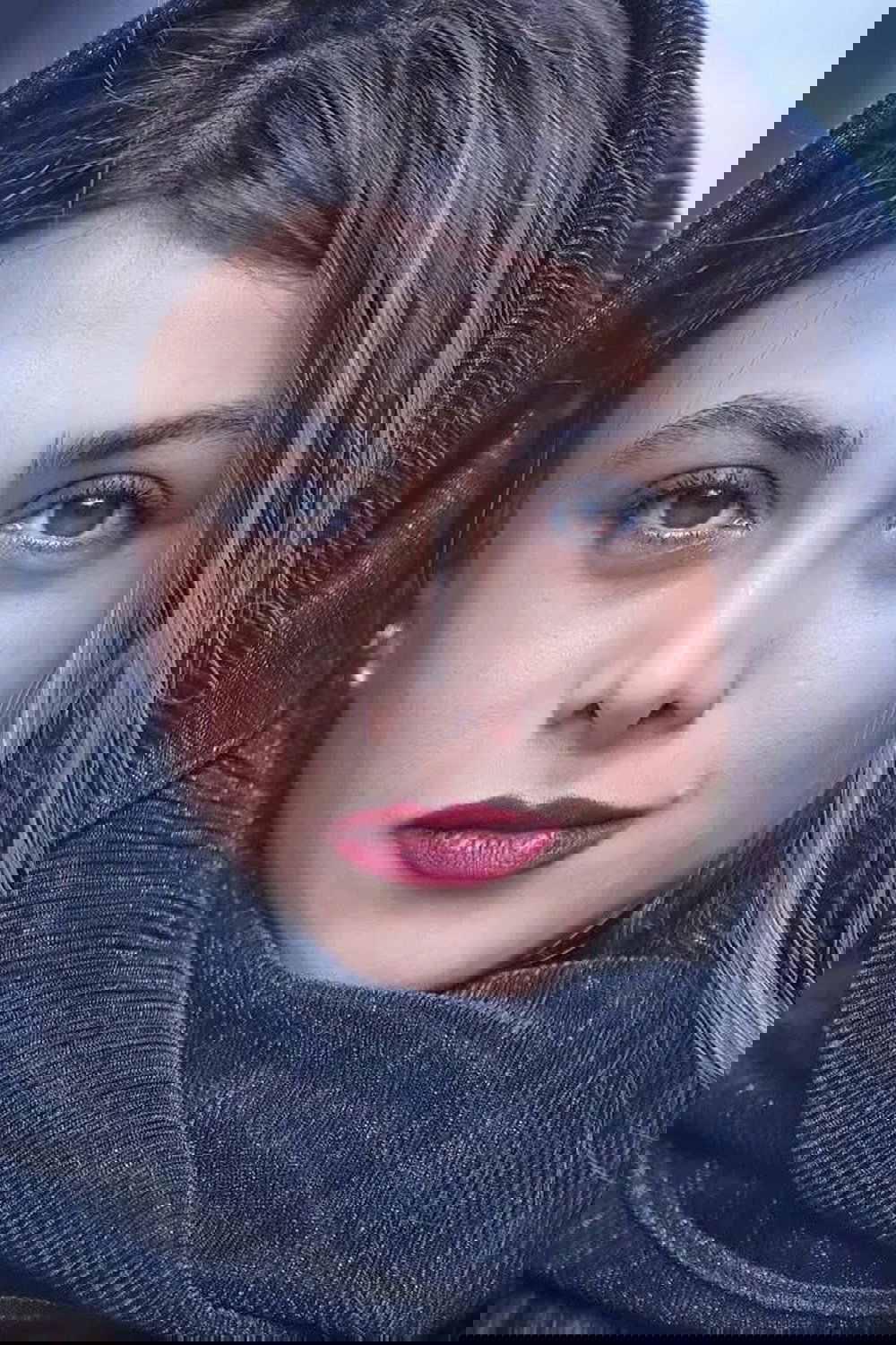 et billede af Azade Samadi