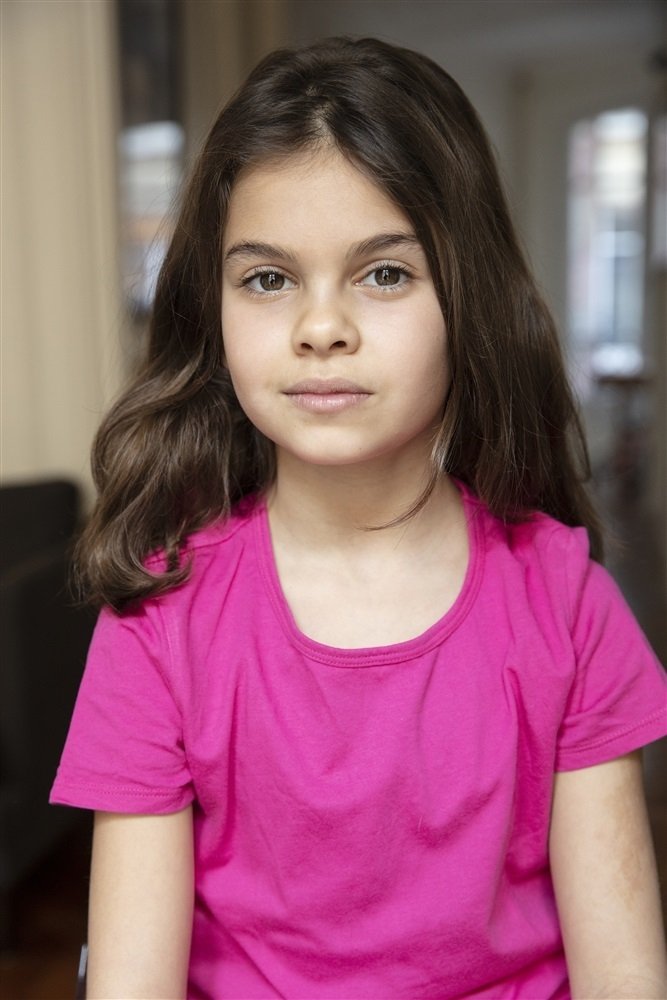 et billede af Lila Fernandez